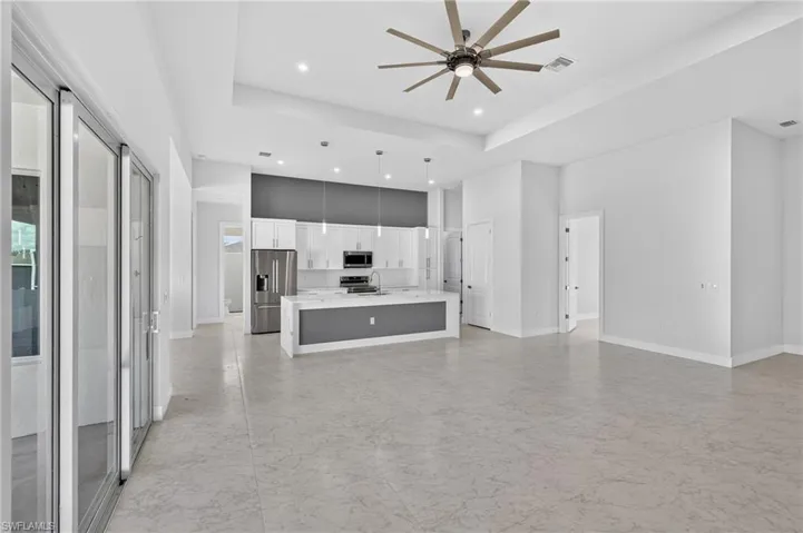407 Sw 29th Pl, Cape Coral, Florida 33991