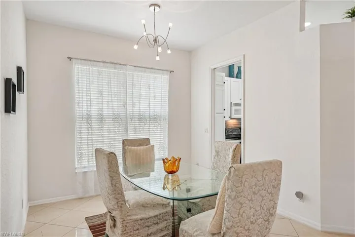 309  Harvard  LN, Naples, FL 34104