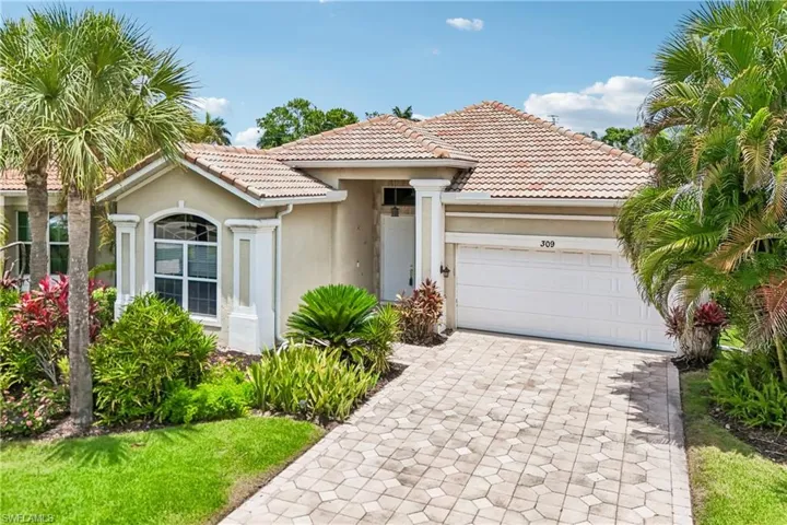 309  Harvard  LN, Naples, FL 34104