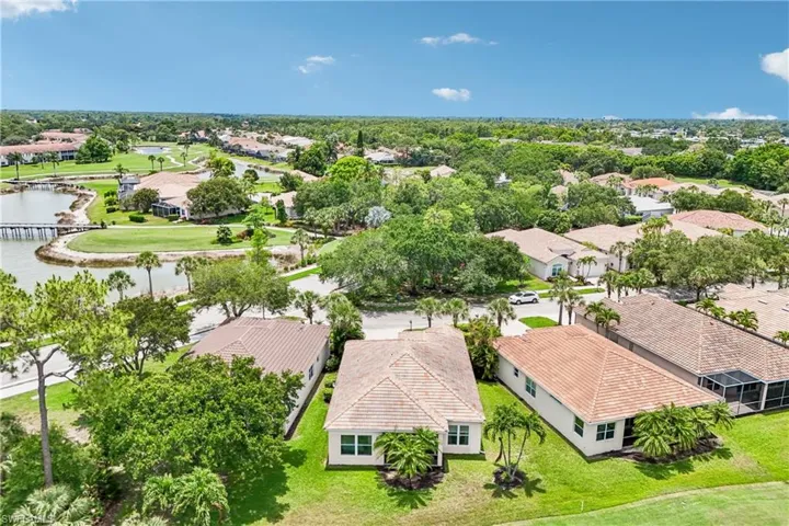 309  Harvard  LN, Naples, FL 34104