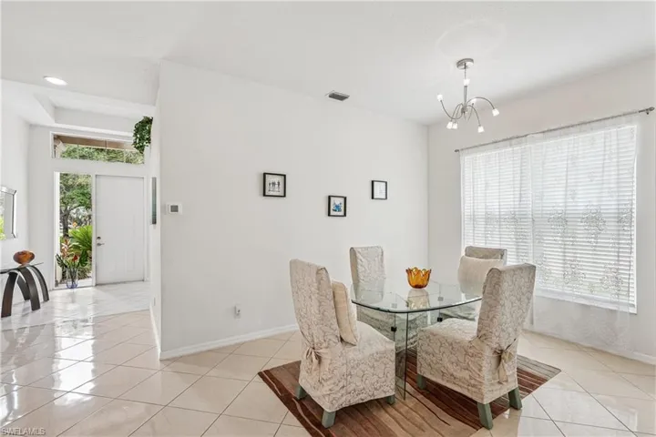 309  Harvard  LN, Naples, FL 34104