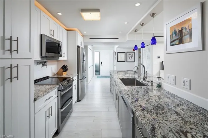 11 Bluebill Ave # 1001, Naples, Florida 34108