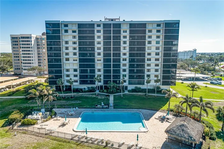 11 Bluebill Ave # 1001, Naples, Florida 34108