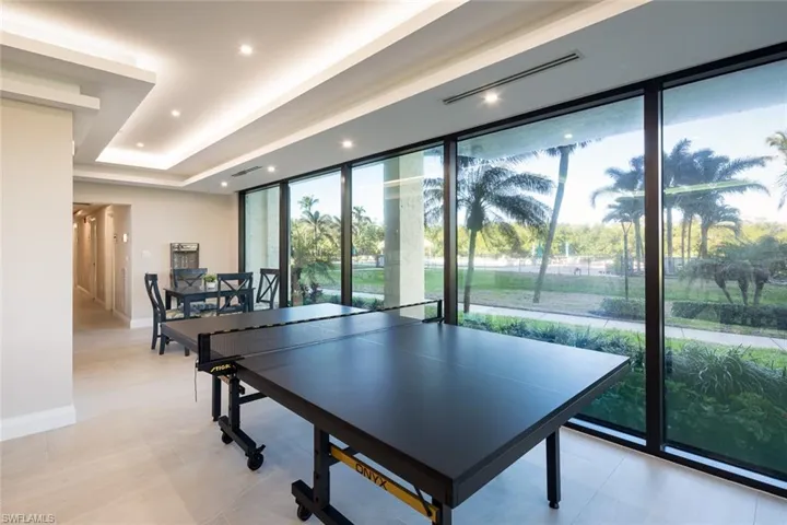 11 Bluebill Ave # 1001, Naples, Florida 34108