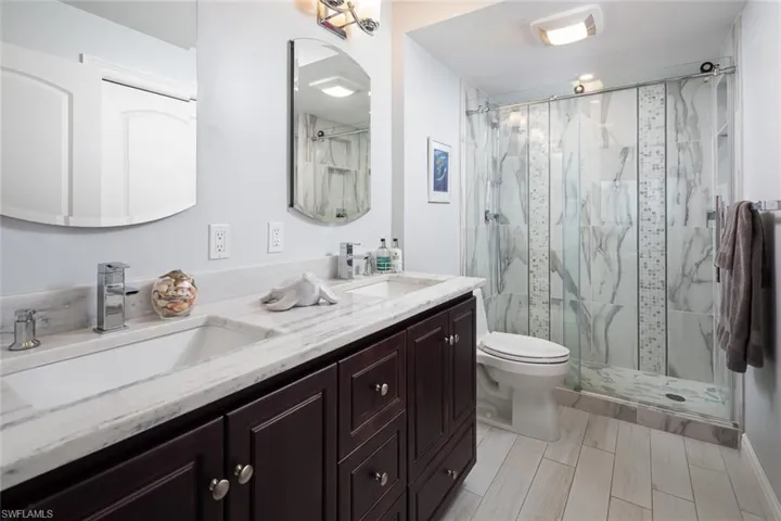 11 Bluebill Ave # 1001, Naples, Florida 34108