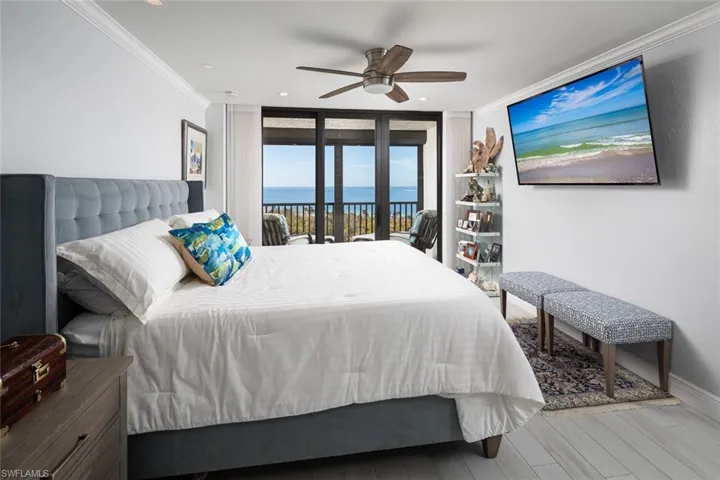 11 Bluebill Ave # 1001, Naples, Florida 34108