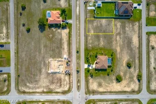 4335 Jacaranda W, CAPE CORAL FL 33993