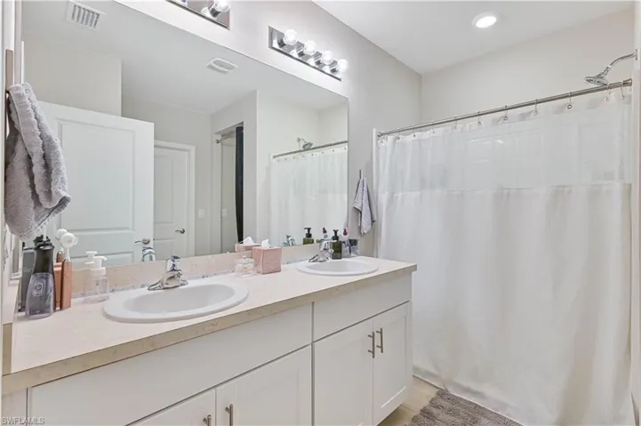 8817 Swell Brooks Ct, North Fort Myers, Florida 33917