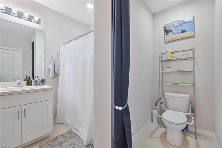 8817 Swell Brooks Ct, North Fort Myers, Florida 33917