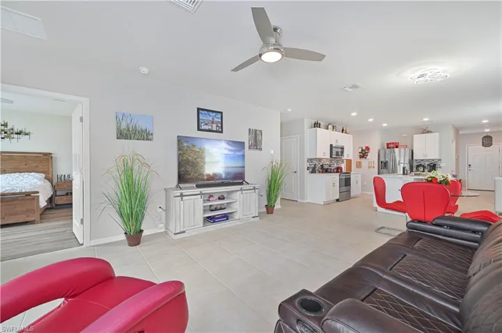 8817 Swell Brooks Ct, North Fort Myers, Florida 33917