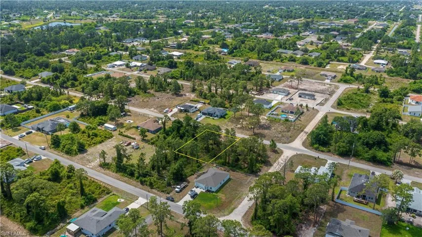 849  Campbell E ST, Lehigh Acres, FL 33974