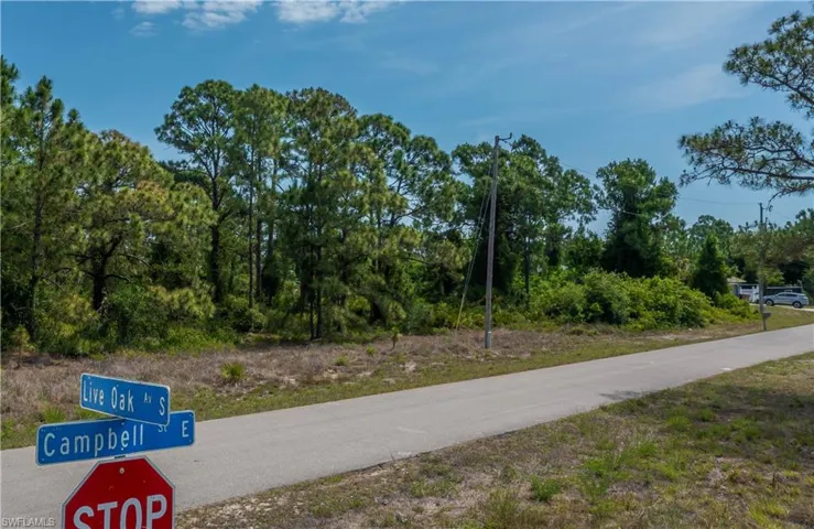 849  Campbell E ST, Lehigh Acres, FL 33974