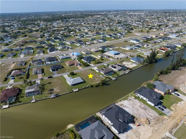415 Ne 8th Ter, Cape Coral Fl 33909