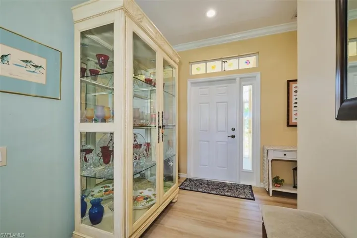 8838 Middlebrook Dr, Fort Myers, Florida 33908