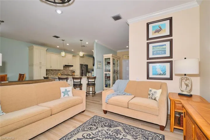 8838 Middlebrook Dr, Fort Myers, Florida 33908