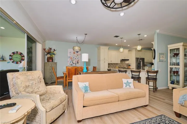 8838 Middlebrook Dr, Fort Myers, Florida 33908