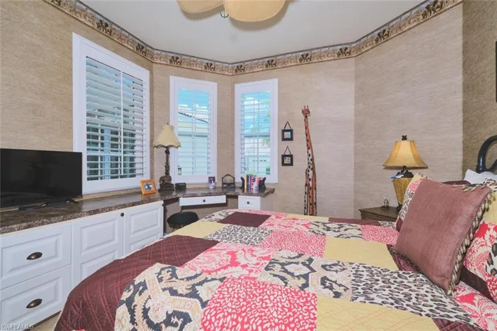 8838 Middlebrook Dr, Fort Myers, Florida 33908