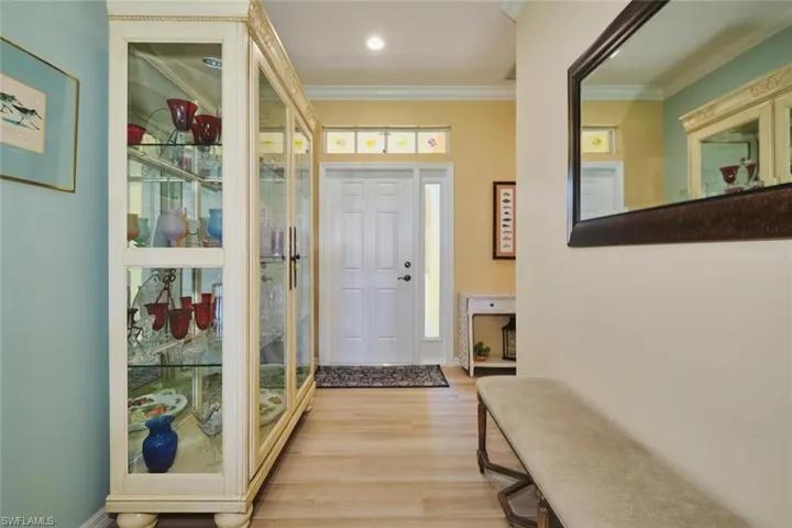 8838 Middlebrook Dr, Fort Myers, Florida 33908