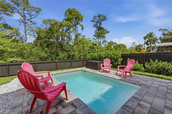 3384 Canal St, Naples, Florida 34112