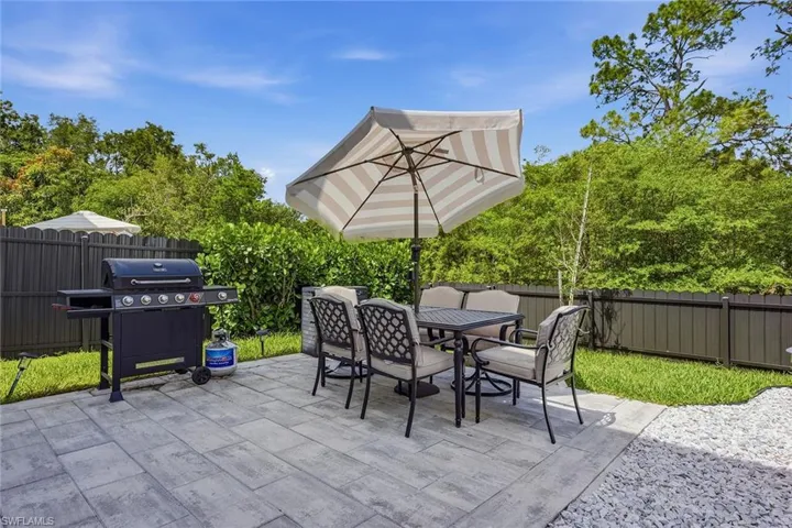 3384 Canal St, Naples, Florida 34112
