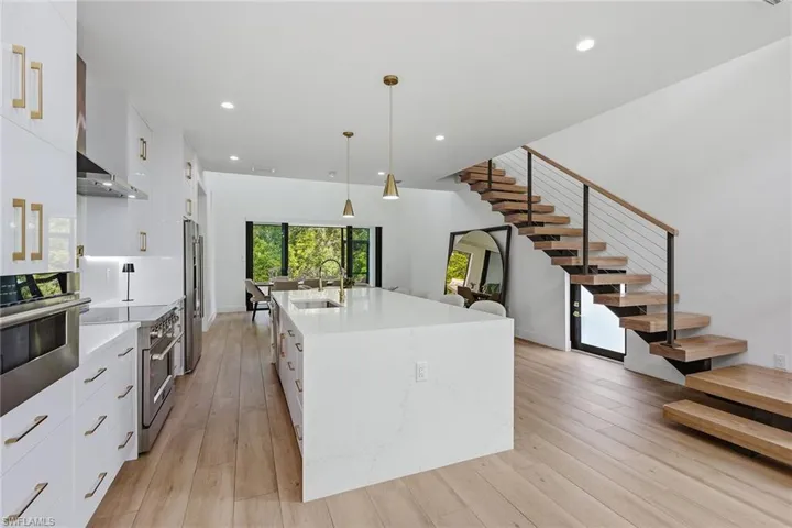 3384 Canal St, Naples, Florida 34112
