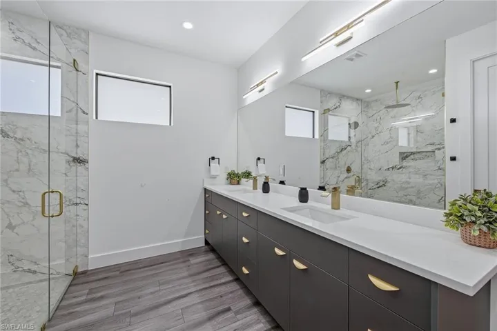 3384 Canal St, Naples, Florida 34112