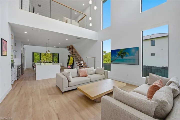 3384 Canal St, Naples, Florida 34112
