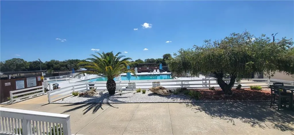 612 Hunting Club Ave, Montura Ranches, Florida 33440