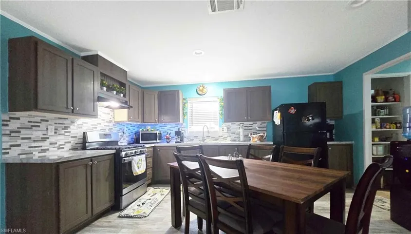 612 Hunting Club Ave, Montura Ranches, Florida 33440