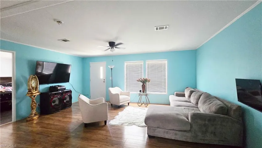 612 Hunting Club Ave, Montura Ranches, Florida 33440