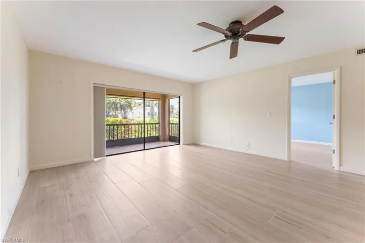 15350 Moonraker Ct 305, North Fort Myers, Florida 33917