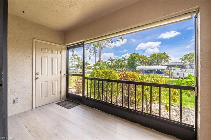 15350 Moonraker Ct 305, North Fort Myers, Florida 33917