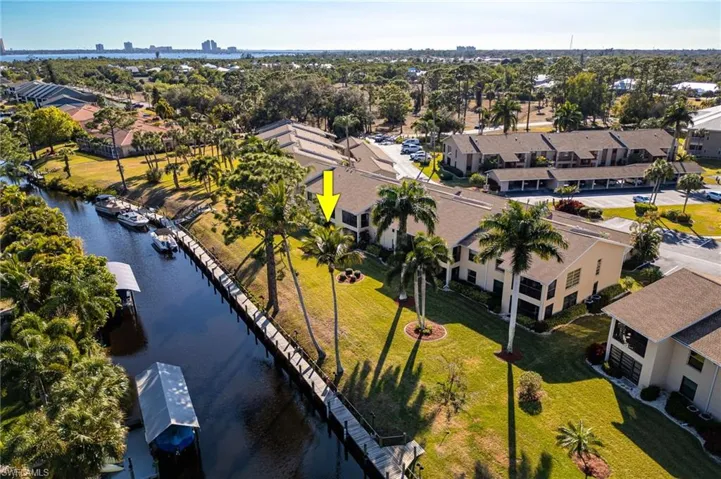 15350 Moonraker Ct 305, North Fort Myers, Florida 33917