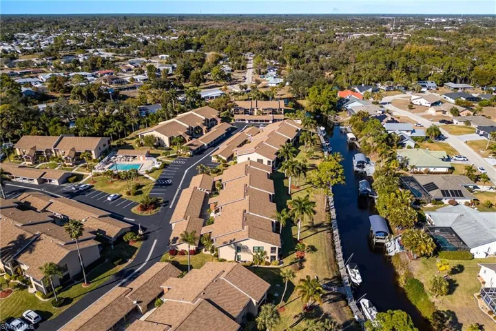 15350 Moonraker Ct 305, North Fort Myers, Florida 33917