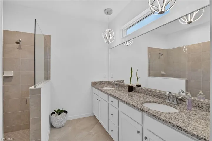 3952 Sweet Alyssum Ter, Alva, Florida 33920