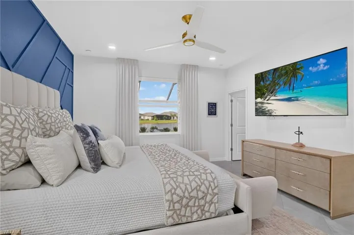 King bed