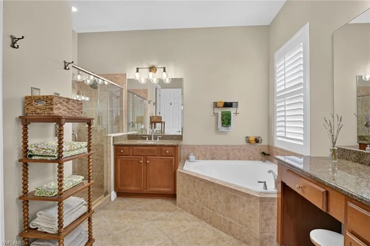 11279 Lithgow Ln, Fort Myers, Florida 33913