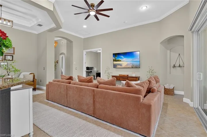 11279 Lithgow Ln, Fort Myers, Florida 33913