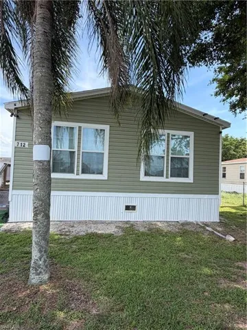 712 Maryland Ave, Clewiston, Florida 33440