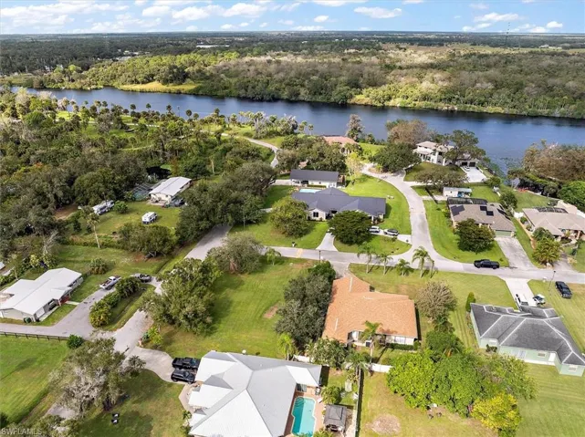 Caloosahatchee River near by