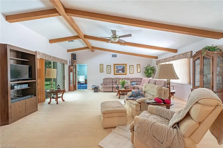 6040 Lancewood Way, Naples, Florida 34116