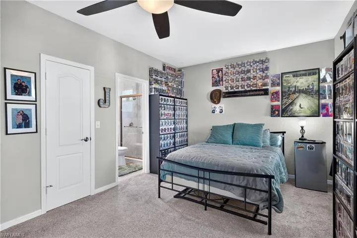 2659 Amber Lake Dr, Cape Coral, Florida 33909