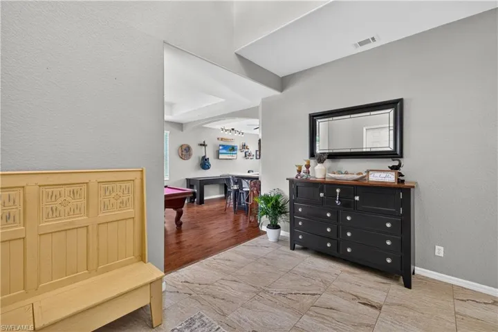 2659 Amber Lake Dr, Cape Coral, Florida 33909