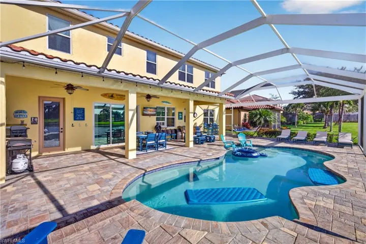 2659 Amber Lake Dr, Cape Coral, Florida 33909