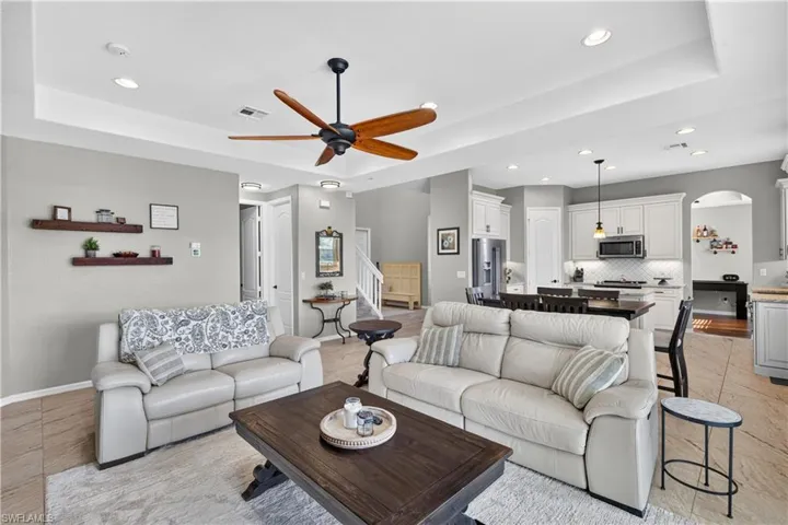 2659 Amber Lake Dr, Cape Coral, Florida 33909