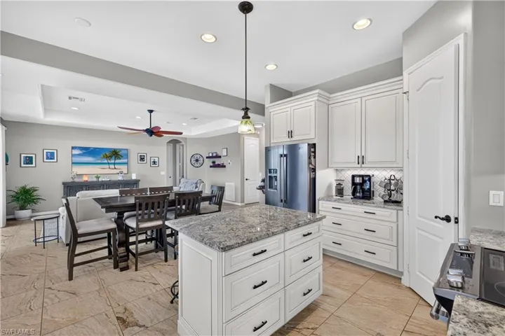 2659 Amber Lake Dr, Cape Coral, Florida 33909