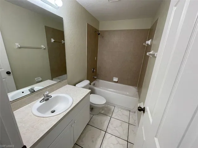 1221  Summa  BLVD, Lehigh Acres, FL 33974
