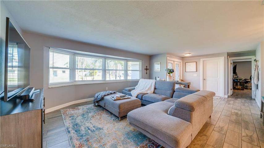 Spacious Living Room