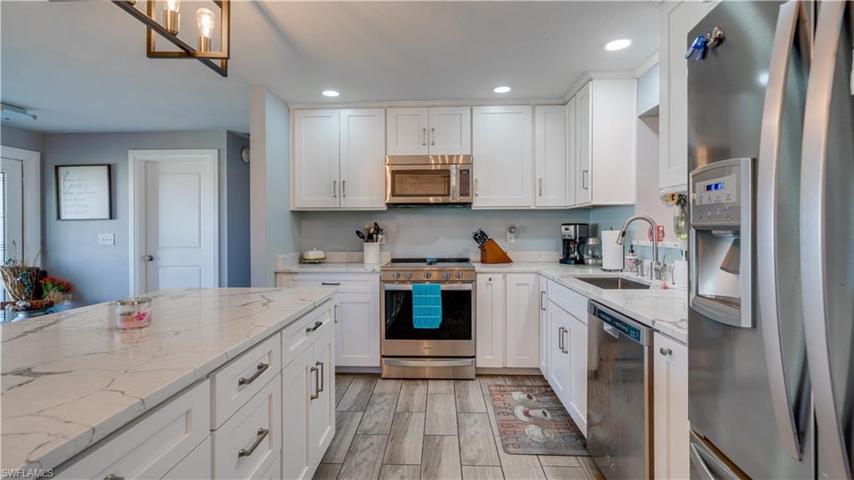 1636 N Fountainhead RD, FORT MYERS FL 33919