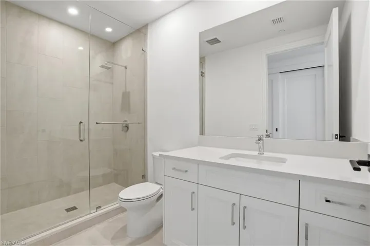 4810 Pelican Colony 404, Bonita Springs, Florida 34134